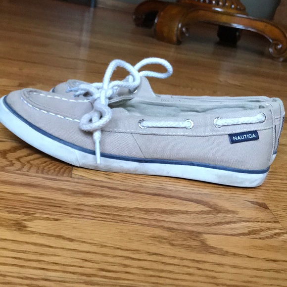 Tan Nautica Boat Shoes - Picture 3 of 7